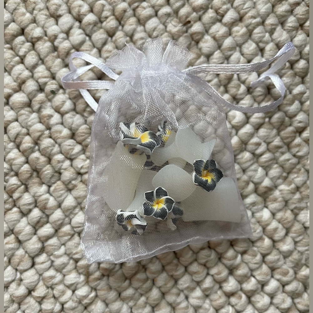 Floral Toe Separators in Sheer Bag